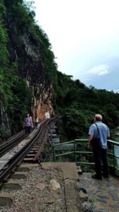 ChalongTransport Travel.com รถเช่าพร้อมคนขับ 19