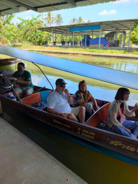ChalongTransport-Travel.com รถเช่าพร้อมคนขับ (30)