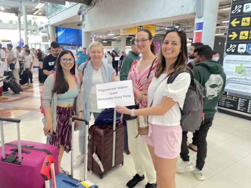 ChalongTransport-Travel.com รถเช่าพร้อมคนขับ (36)