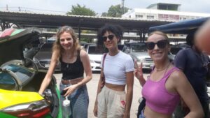 ChalongTransport Travel.com รถเช่าพร้อมคนขับ 42