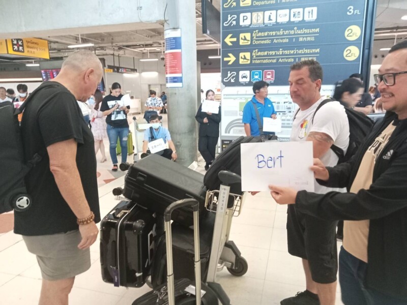 ChalongTransport-Travel.com รถเช่าพร้อมคนขับ (45)