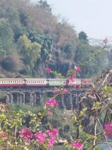 ChalongTransport Travel.com รถเช่าพร้อมคนขับ 5