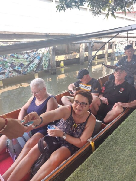 ChalongTransport-Travel.com รถเช่าพร้อมคนขับ (55)