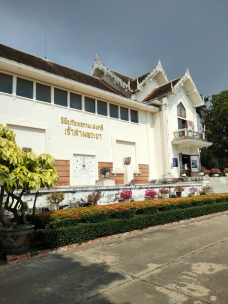 ChalongTransport-Travel.com รถเช่าพร้อมคนขับ (61)