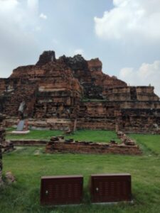 ChalongTransport Travel.com รถเช่าพร้อมคนขับ 63