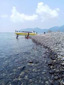 ChalongTransport Travel.com รถเช่าพร้อมคนขับ 73